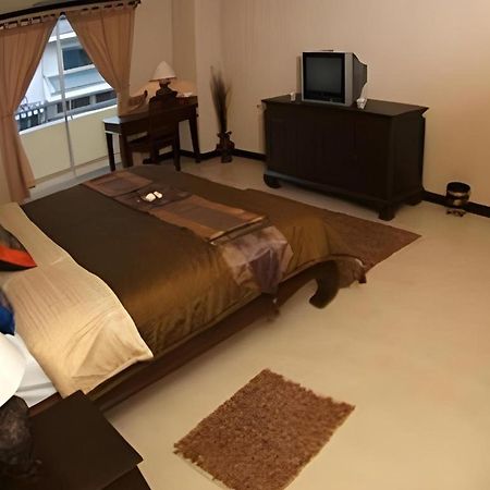 R-Con Residence Pattaya Buitenkant foto